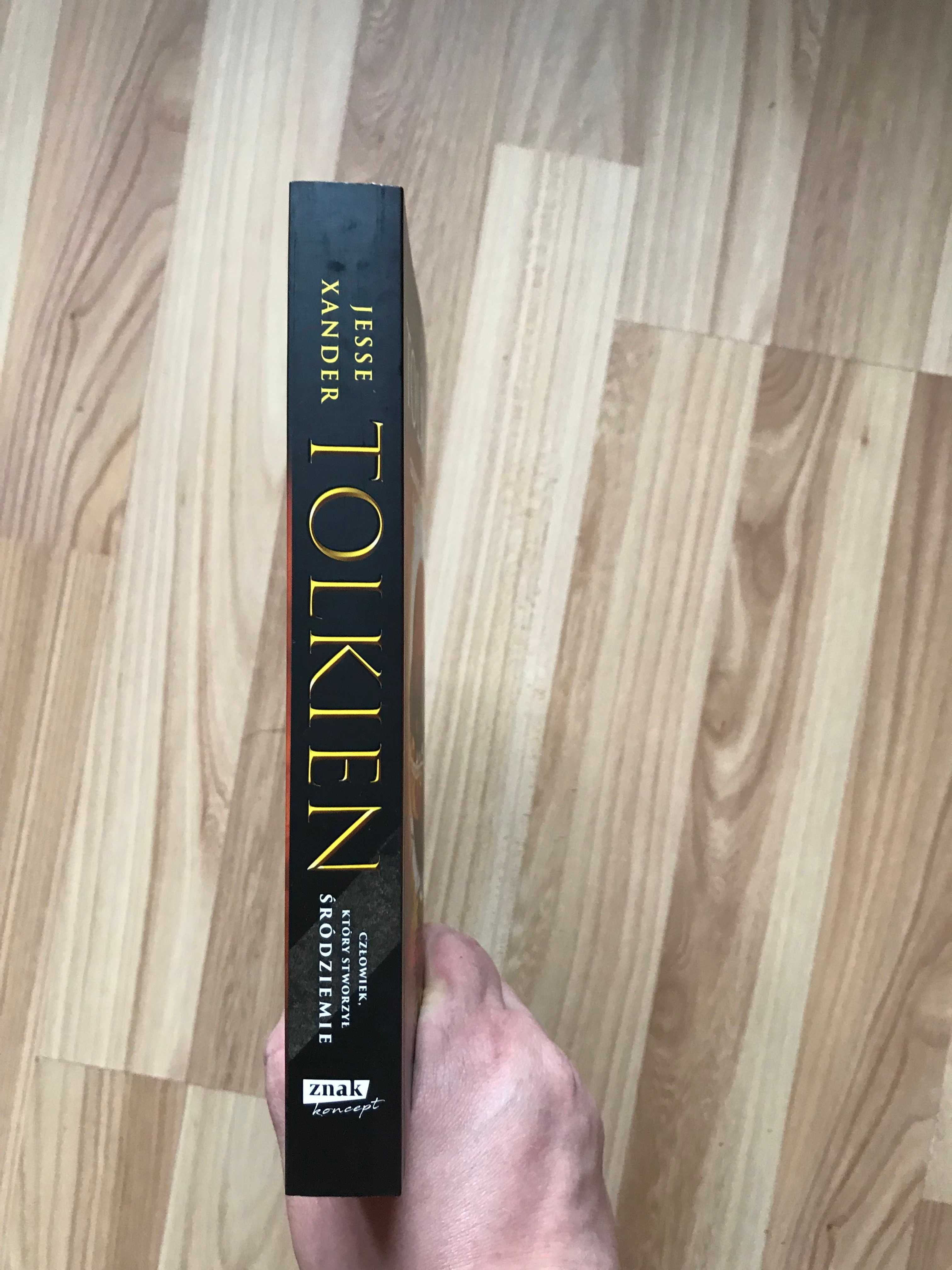 Tolkien - człowiek który stworzył Śródziemie Jesse Xander Nowa Hobbit