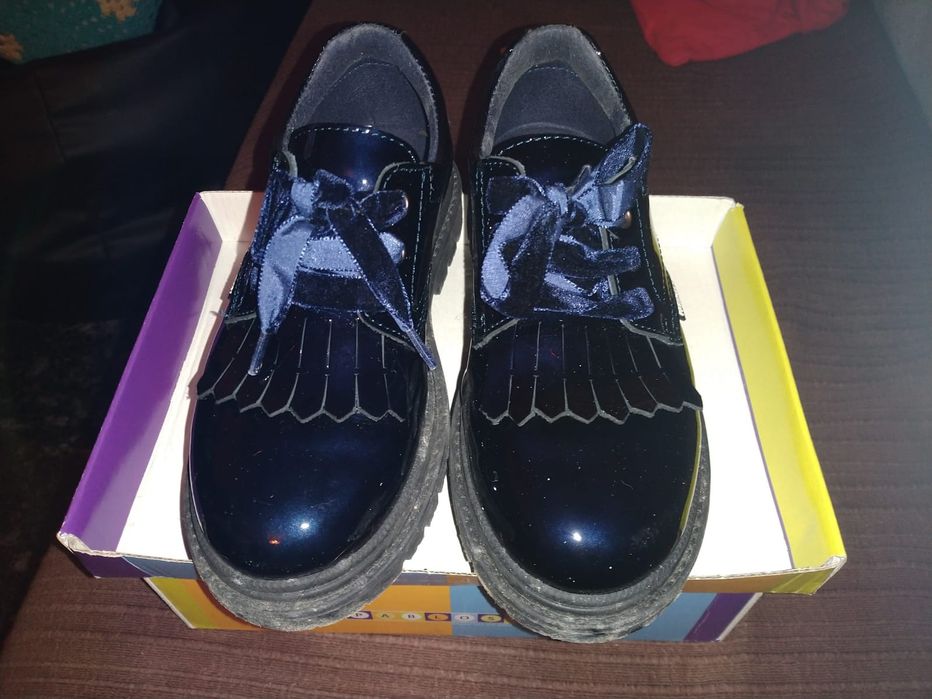 Sapatos Pablosky menina como novos