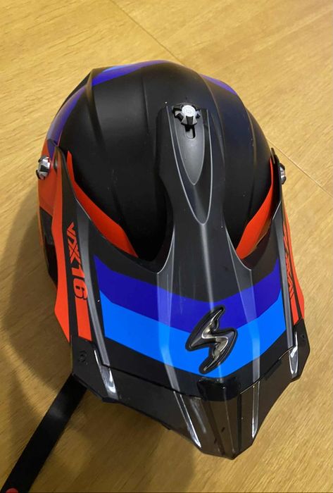 Kask Scorpion  EXO