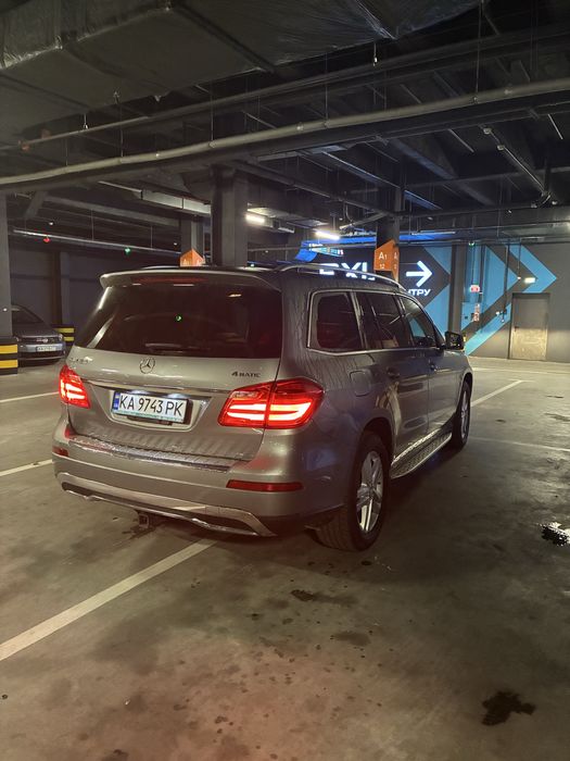 Ідеальний стан! Мінімальні пошкодження!