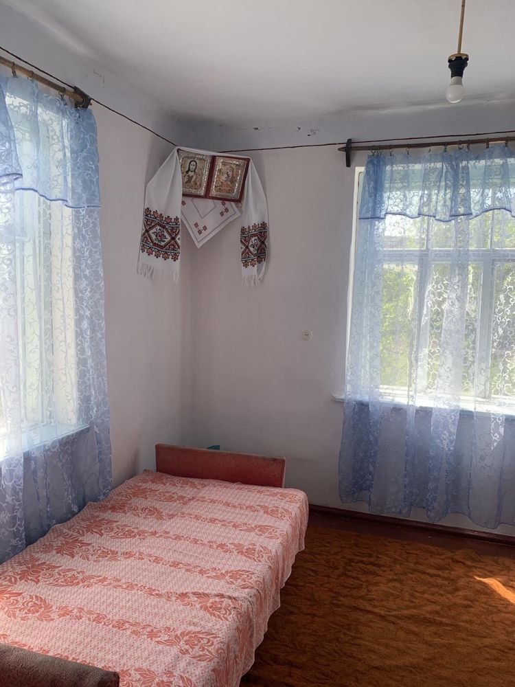 Продам будинок в мальовничому місті