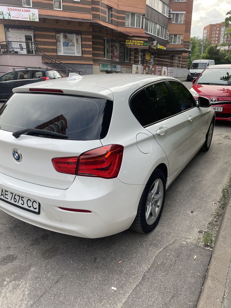 BMW  1 серии 2017