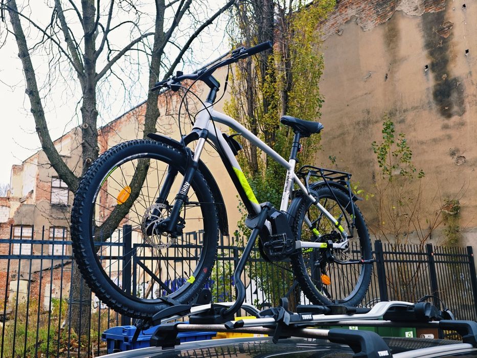 Rower elektryczny Rockrider e-ST520 idealny - dodatkowe wyposażenie