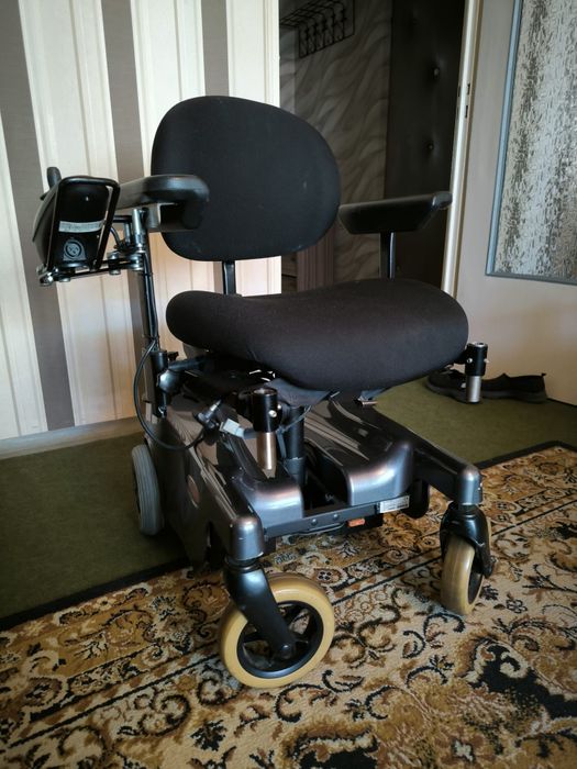 Wózek elektryczny, sterowany Vela Blues 100