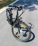 Rower elektryczny firmy PROPHETE 28