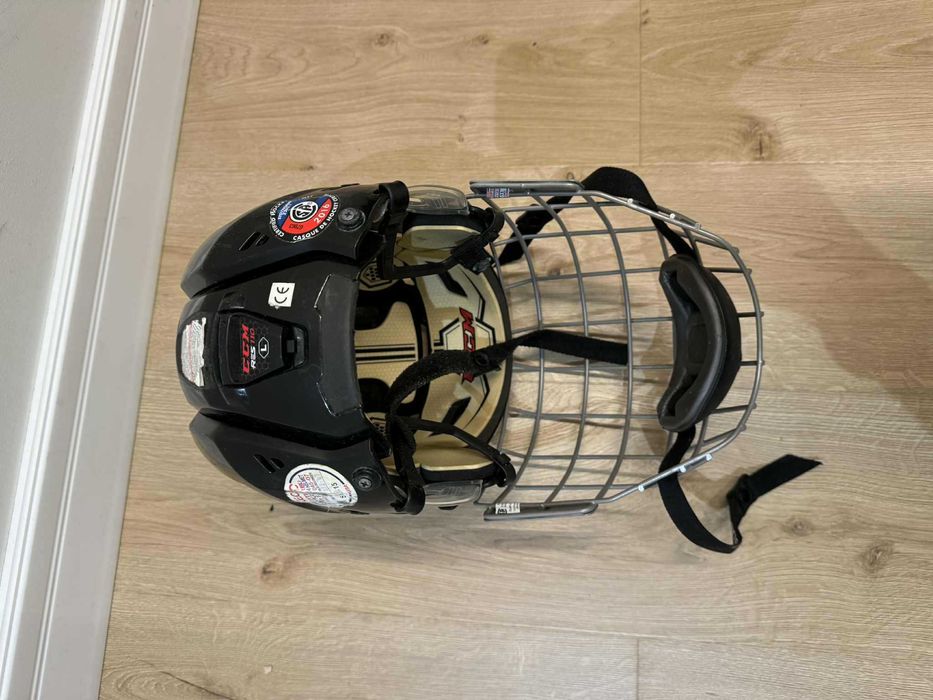 Kask hokejowy CCM + krata Bauer. Roz. L. Stan bardzo dobry