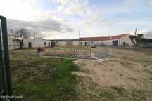 Armazém em Montinhos dos Pegos (CRCH161)