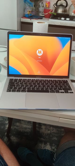 Macbook air m1 256/8 отличное состояние