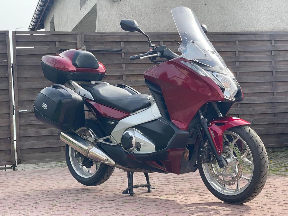 Honda Integra 750 DCT 2012 • 26000 km • Kufry Givi •