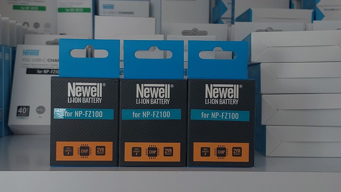 Подвійний зарядний пристрій Newell DL-USB-C для NP-FZ100. Гар.24міс.