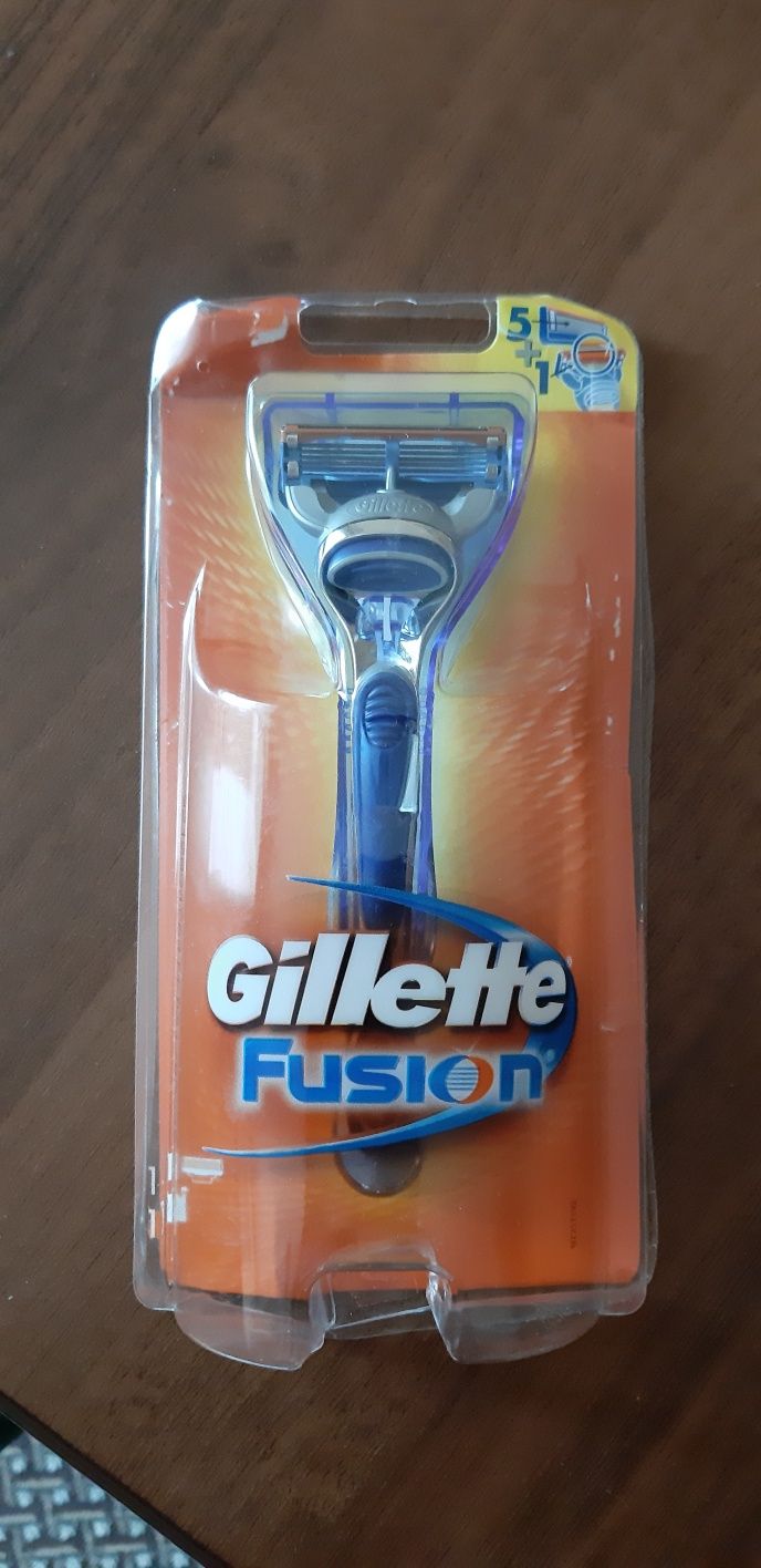 Станки для бритья. Станок для гоління. Жилет. Gillette