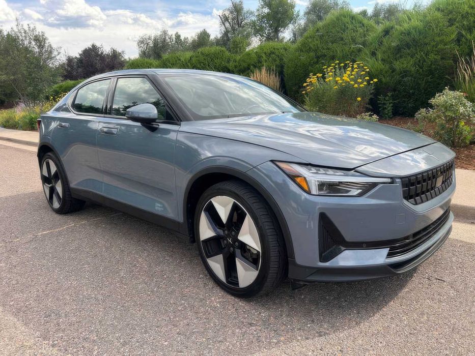 Polestar 2      2022