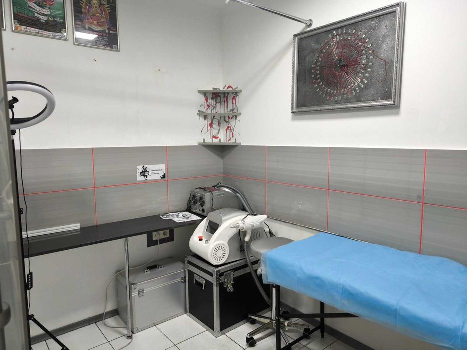 Проодам срочно магазин-студия 88кв