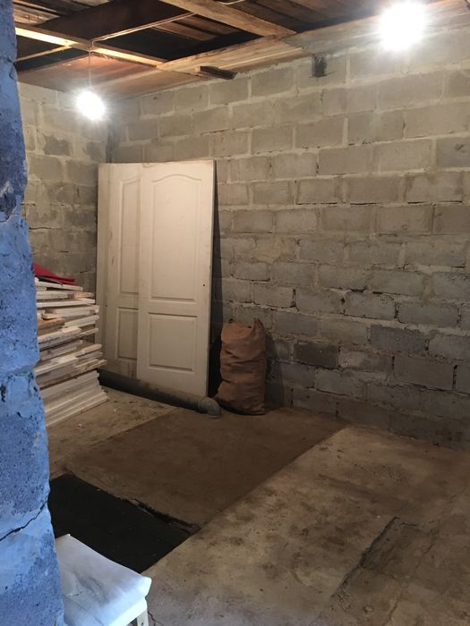 Гараж 602 р-н.3-х комнатный эксклюзивный