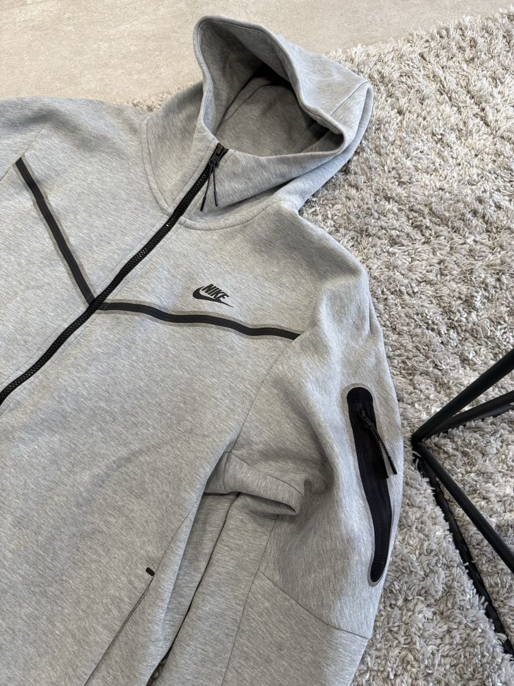 Кофта Nike Tech Fleece