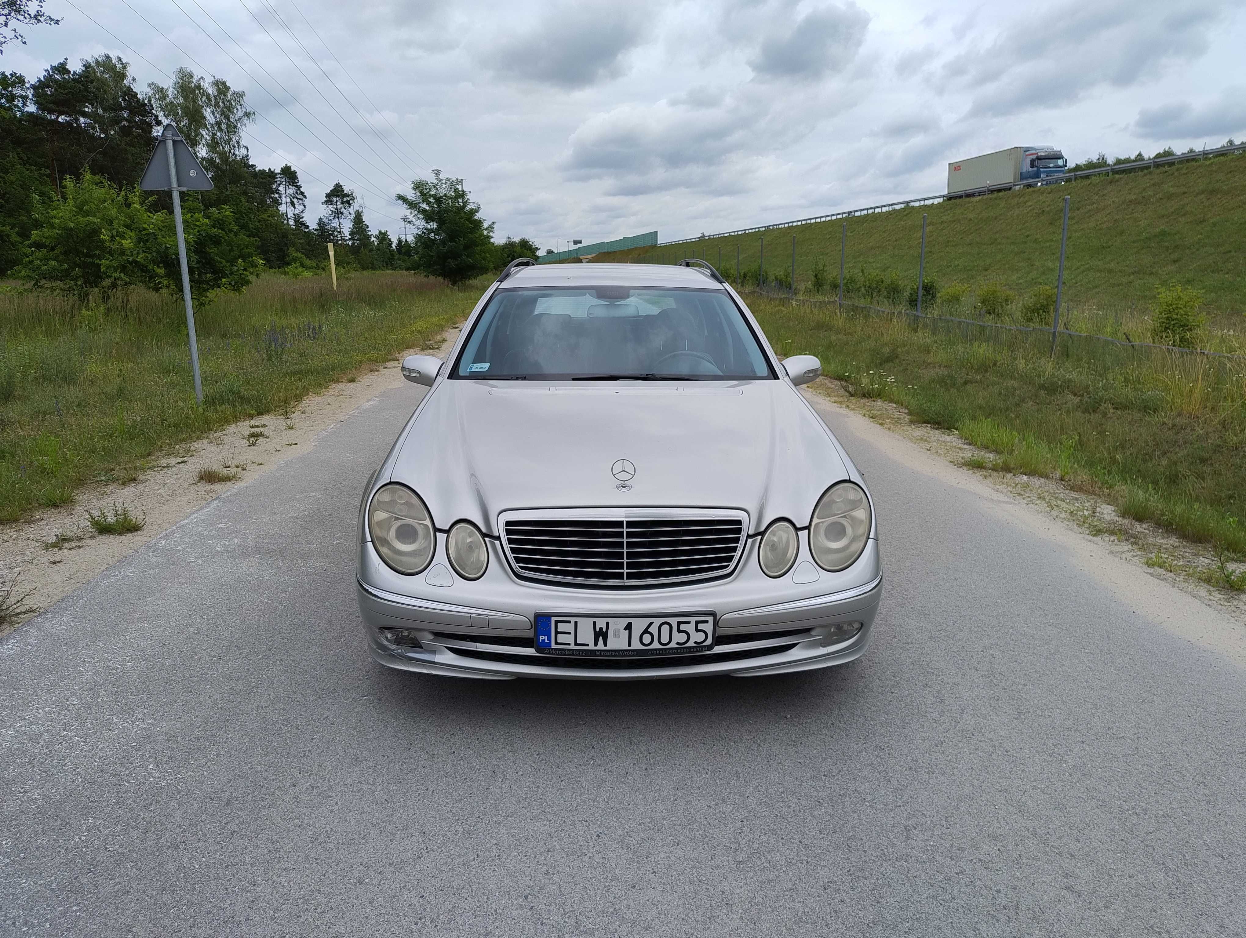 2.7 cdi automat w dobrym stanie  zarejestrowany niski przebieg