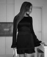 Сукня міні  сатинова дизайнерська чорного кольору розмір XS/S
