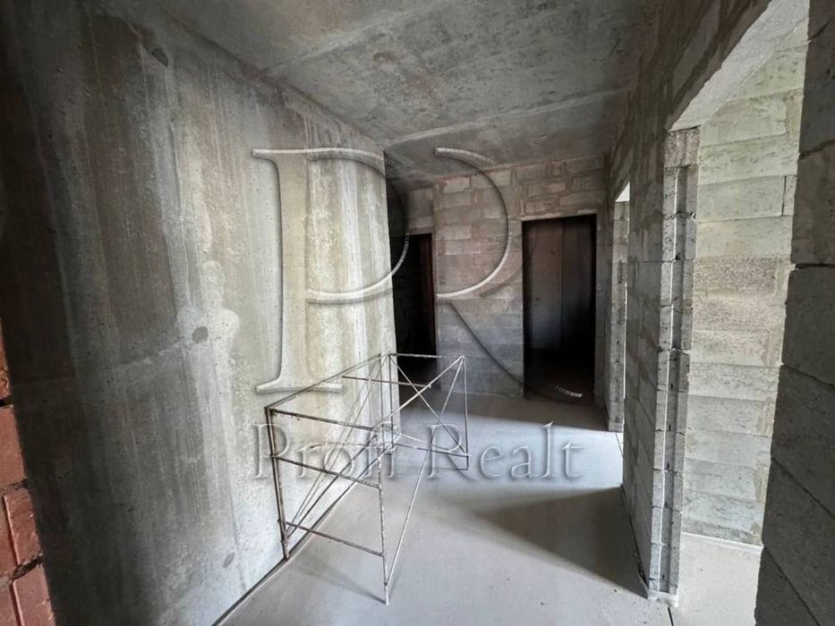 Продаж 3 кімнатна квартира ЖК Каховська/метро Лівобережна/ТРЦ Комод