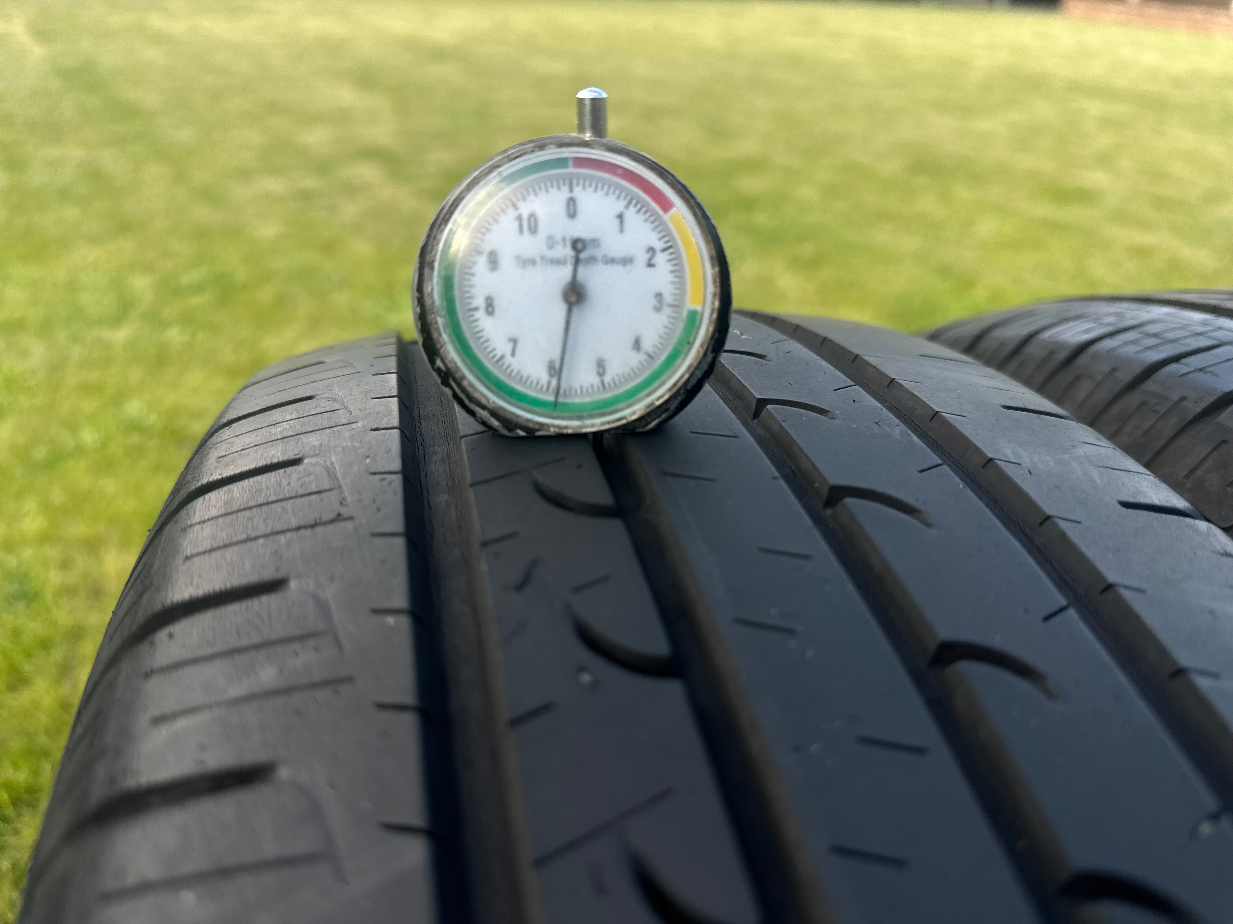 Літня резина 215 60 R17 Goodyear