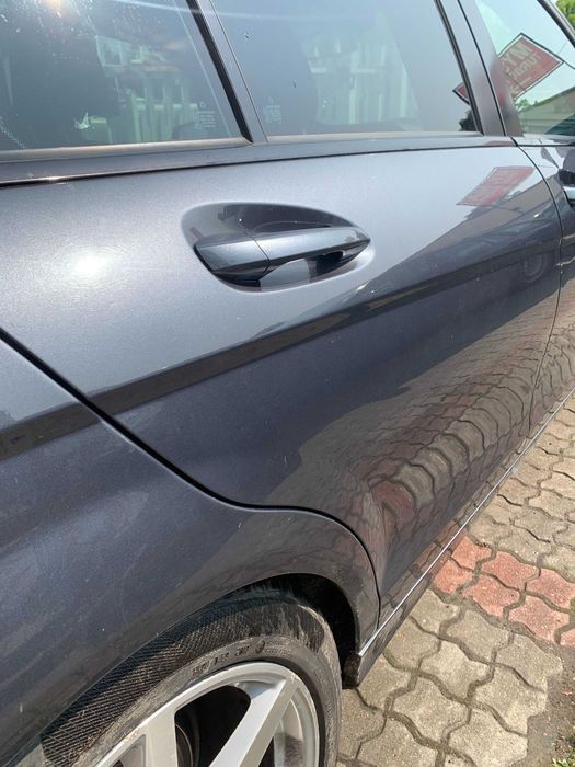 Mercedes C klasa W204 Drzwi tył prawe grafit lakier 755 ŁADNE!