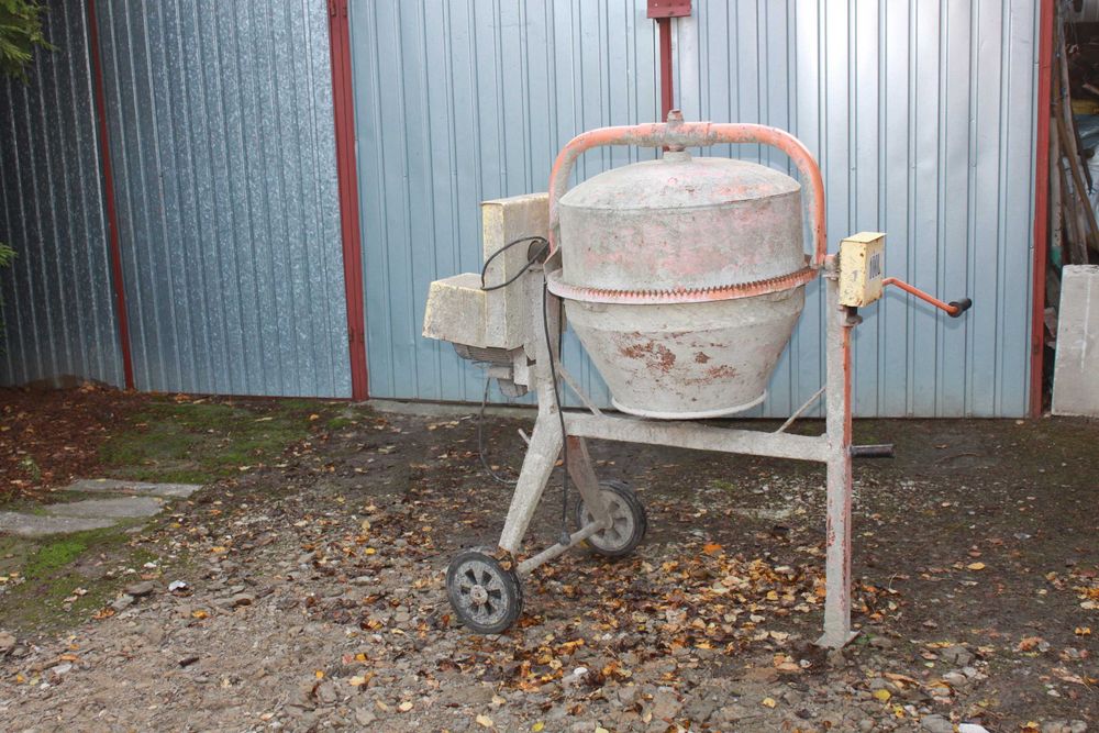 Betoniarka DEFRO 220V