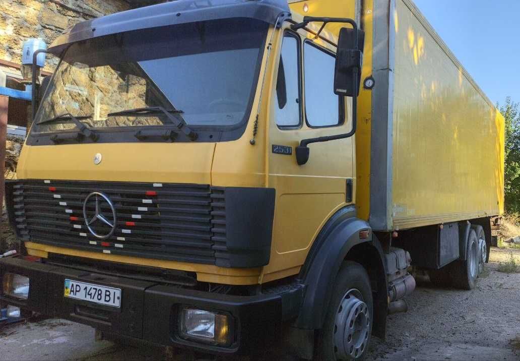 Мерседес Mercedes-Benz 2531. Торг