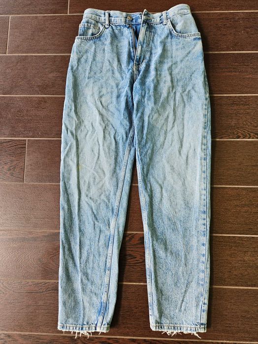 Niebieskie poprzecierane jeansy damskie, proste, Never Denim, rozm. 27