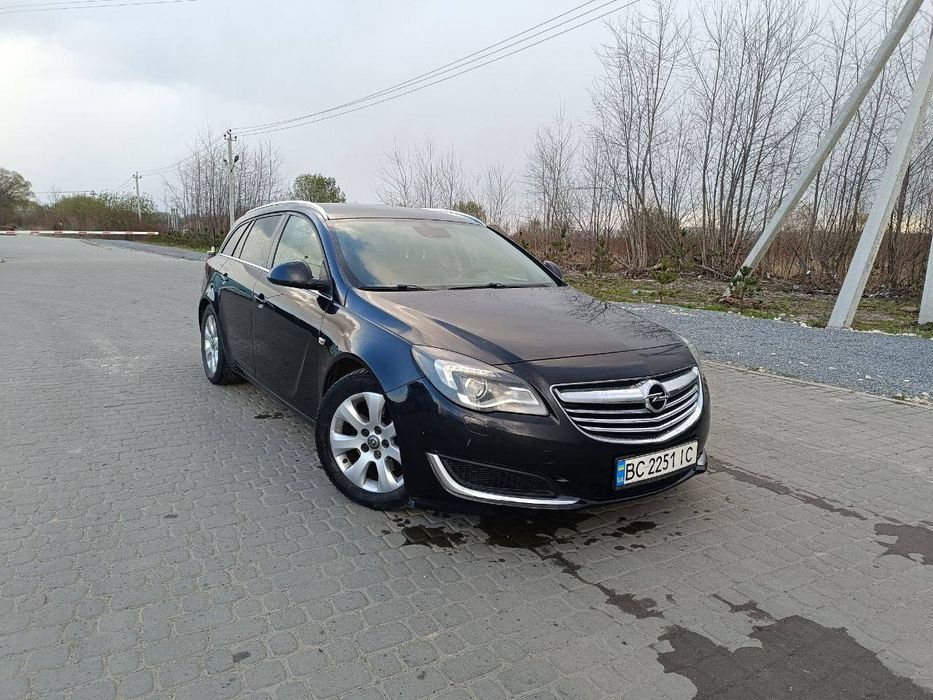 Продам opel insignia