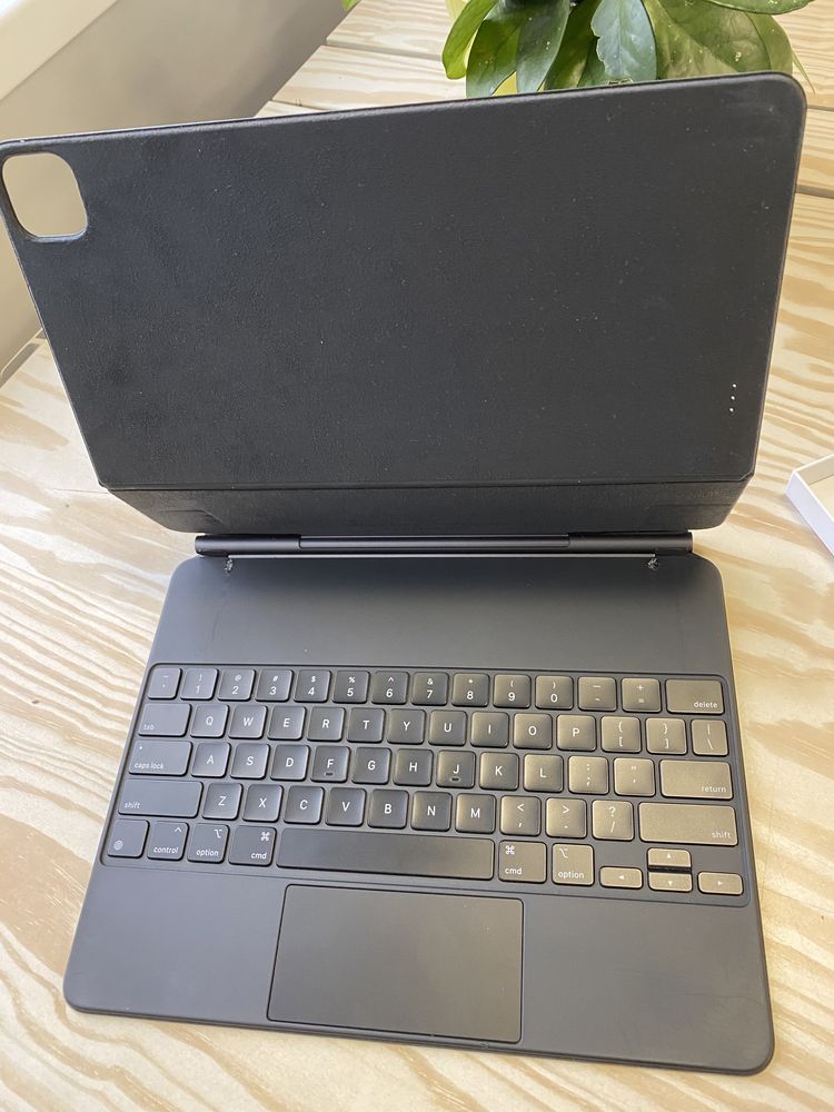 Apple Magic Keyboard for 12.9-inch iPad Pro 3rd & 4th Gen. MXQU2LL/A