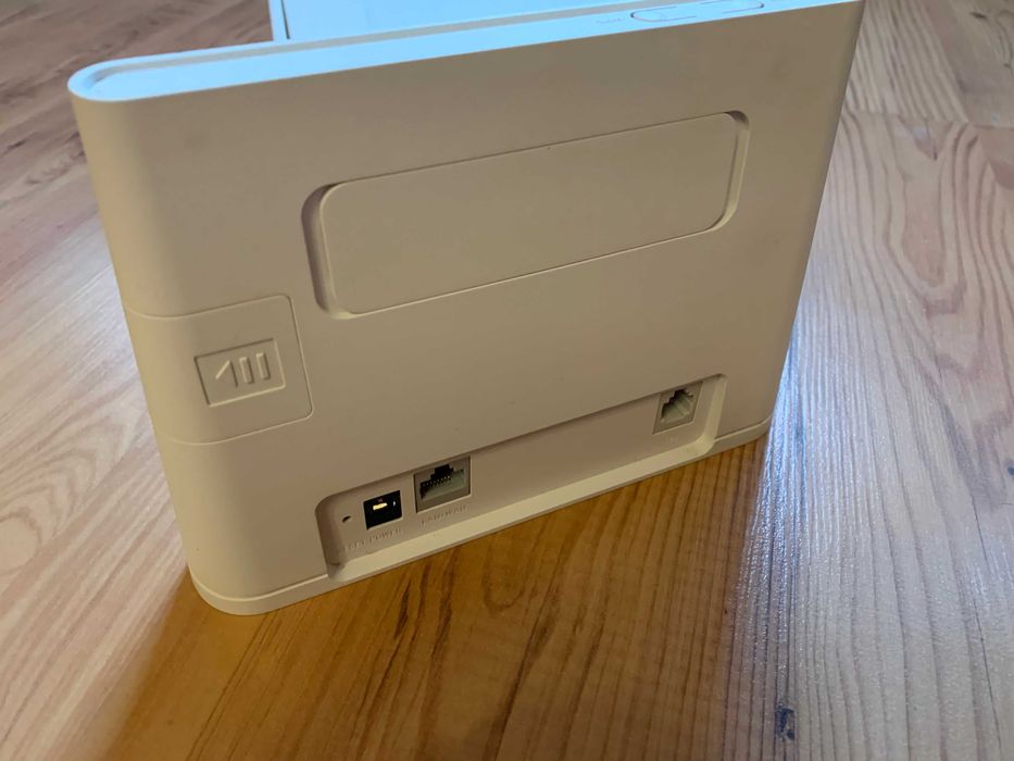 Роутер 4G Huawei 4GRouter2 B311-221