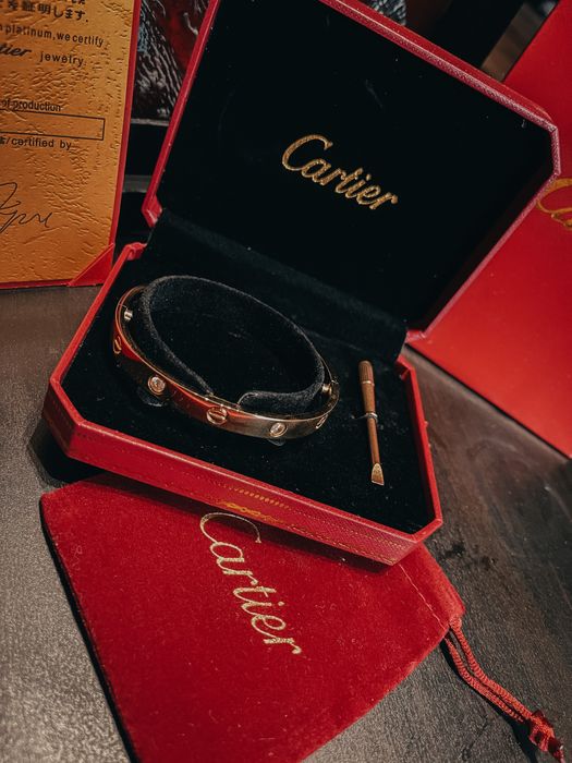 Bransoletka Cartier z cyrkoniami (wszystkie rozmiary dostępne)