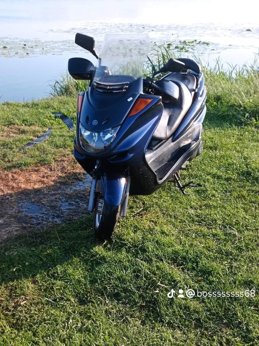 Yamaha Majesti 250