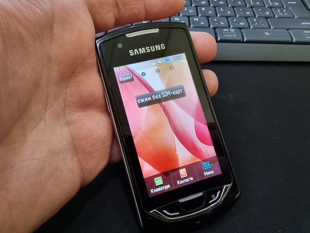 Мобильный телефон Samsung Monte S5620