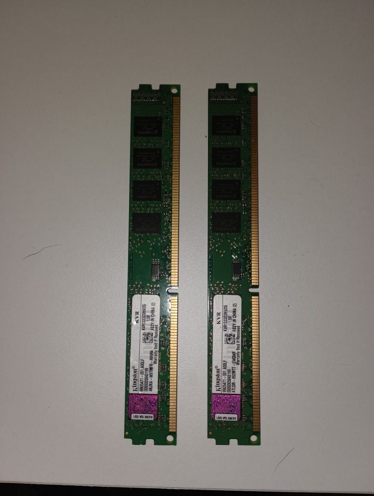 99U5471  Kingston 2GB  DDR3-133/Rank Memory Modulex2