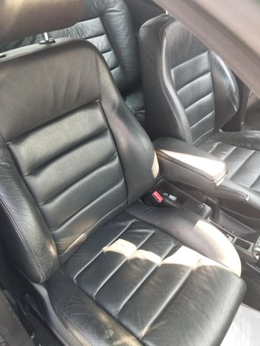 Posiadam ładną tapicerkę  na audi a6 c5