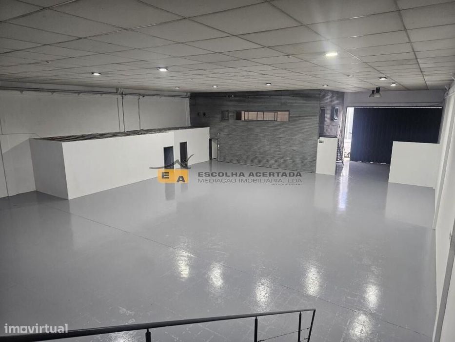 Armazém renovado em Perafita