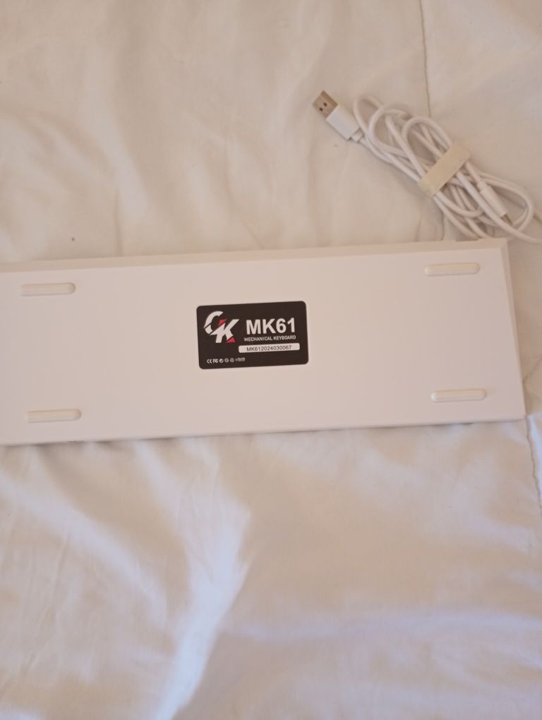 Teclado mecânico Gamakay MK61