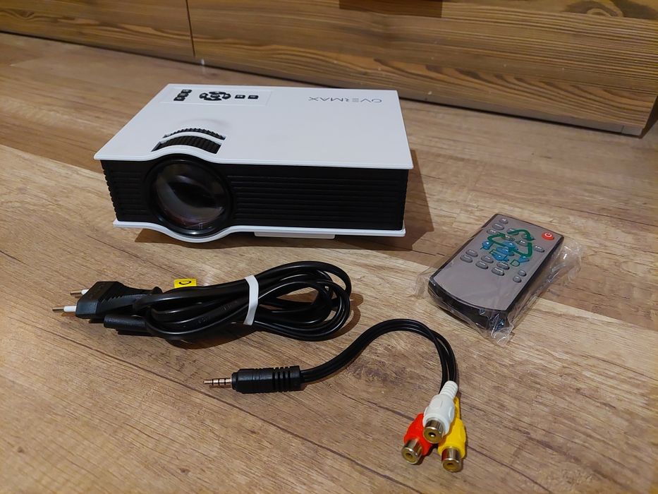 Projektor Rzutnik  OVERMAX MULTIPIC 2.2