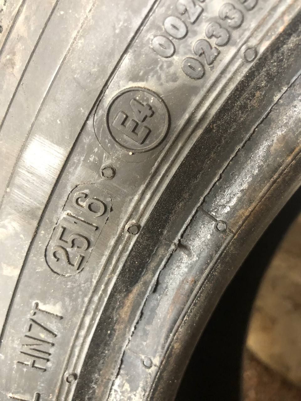 Літня Резина 195/60R16 Continental ContiVanContact