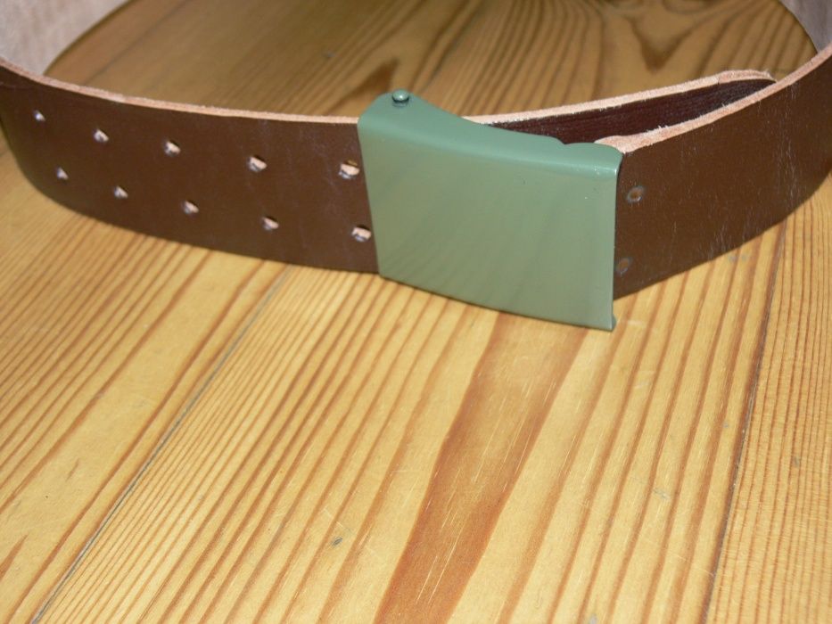 Pas skórzany oficerski z PRL Wojsk Układu Warszawskiego Nie używany