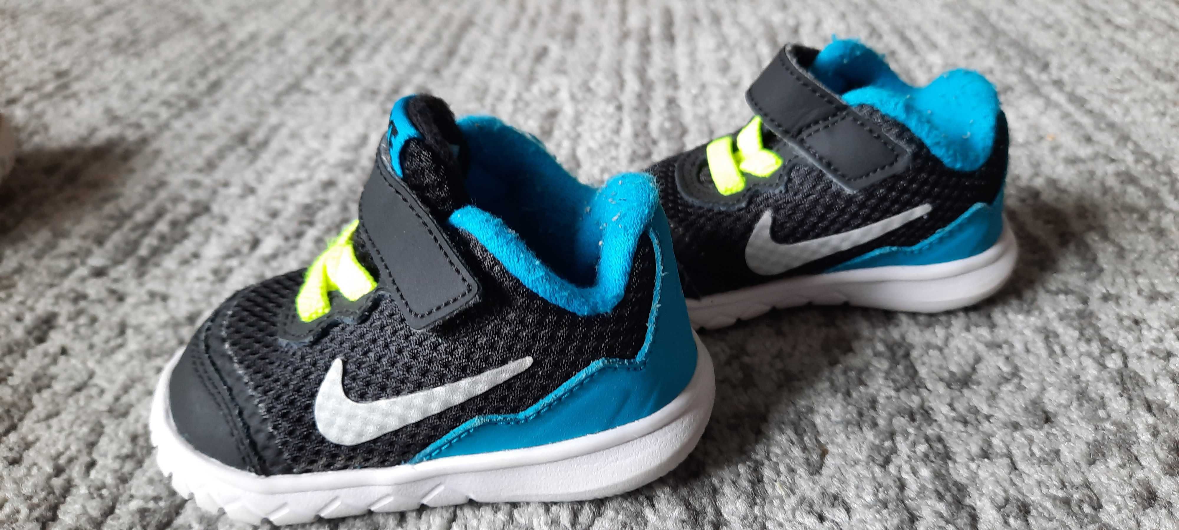 Nike Performance REVOLUTION 5 UNISEX 17 dla niemowlaka