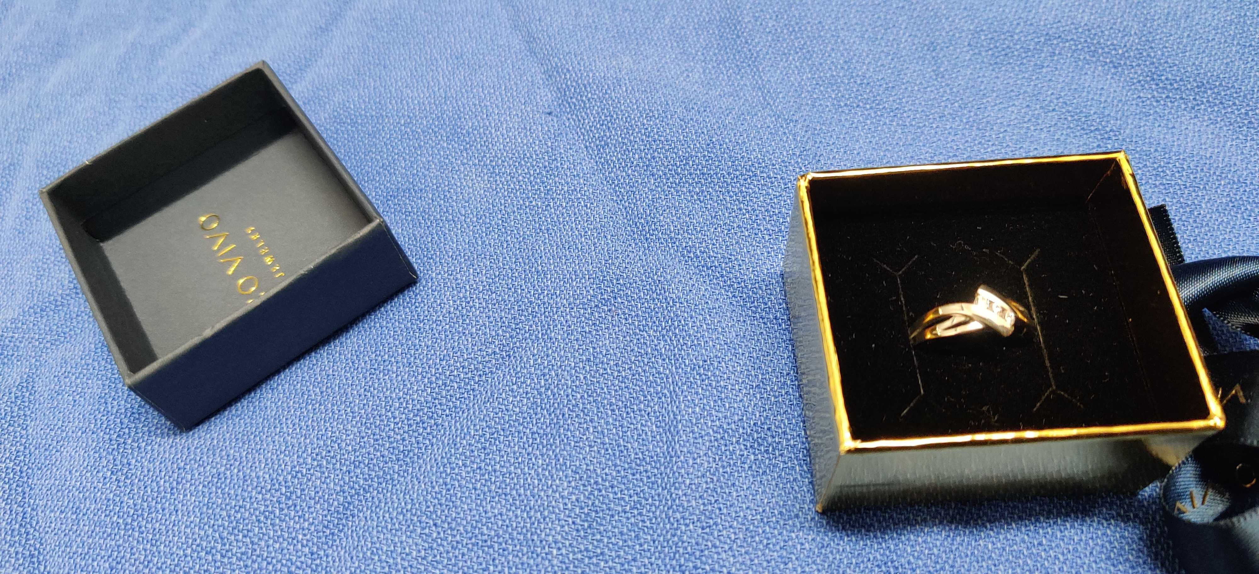 Anel 3 ZIRCs Prata 925/10