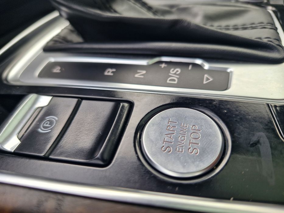 Audi Q5 Premium Plus