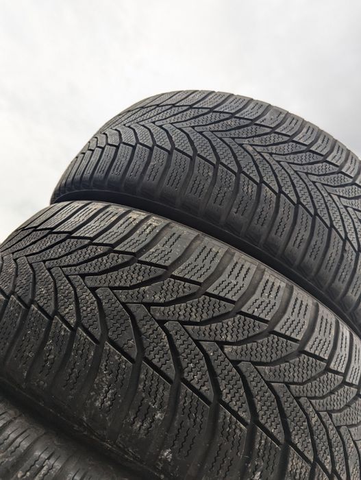 225/50R17 Nexen 98V