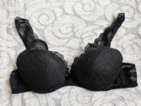 Biustonosz czarny koronka Etam 70B push up