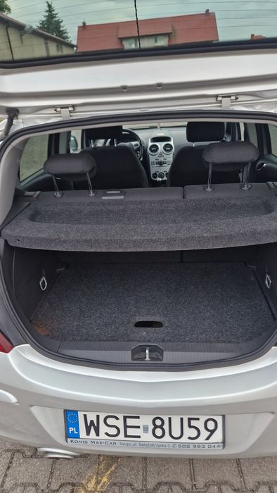 Samochód osobowy opel corsa