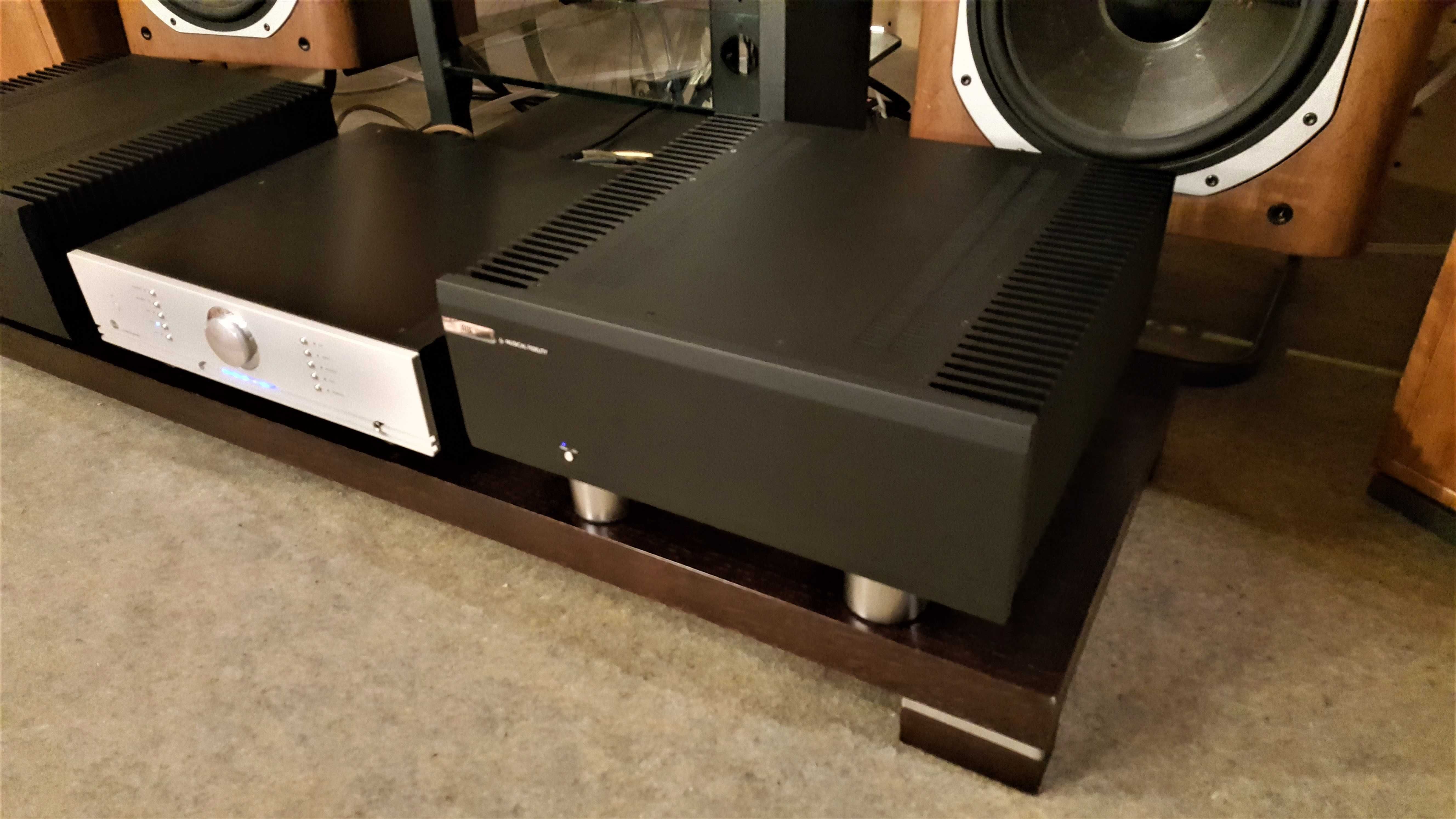 Monobloki Musical Fidelity M8 -700m okazja nowe. Zasilą każdą kolumnę