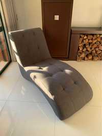 Chaise Longue cinzenta