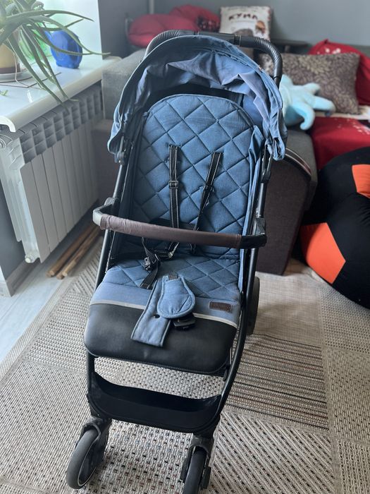 Прогулянкова коляска Corello bravo