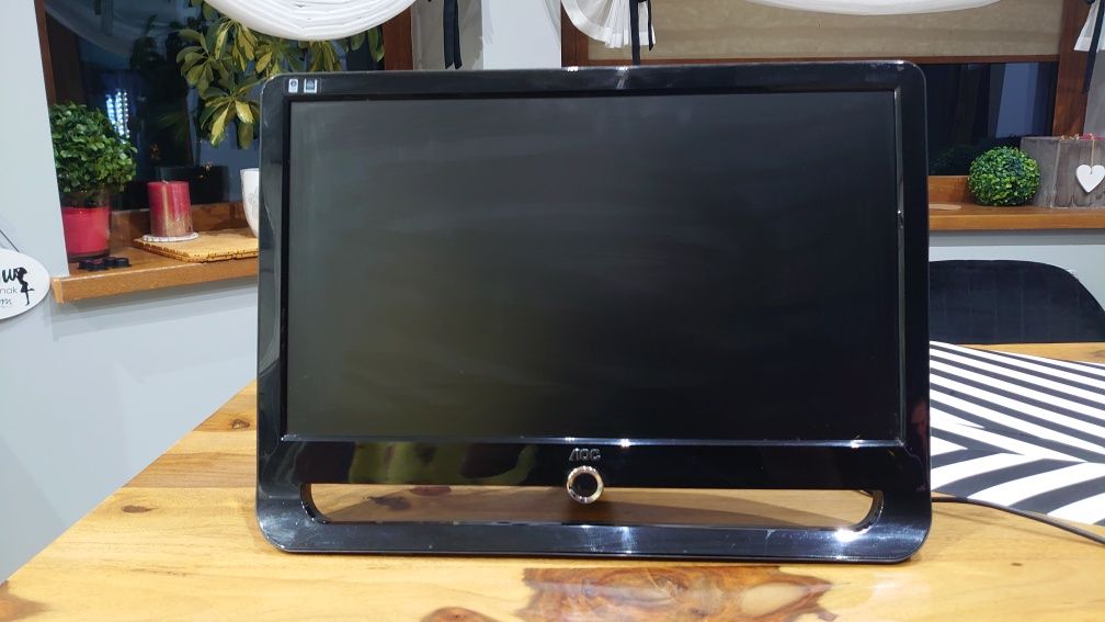 Monitor AOC F22+